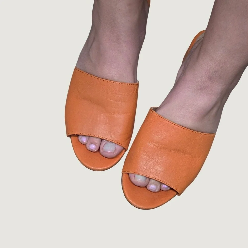 Eileen Fisher Womens Orange Leather Block Heel Slide Sandals 9.5 Chic Minimalist